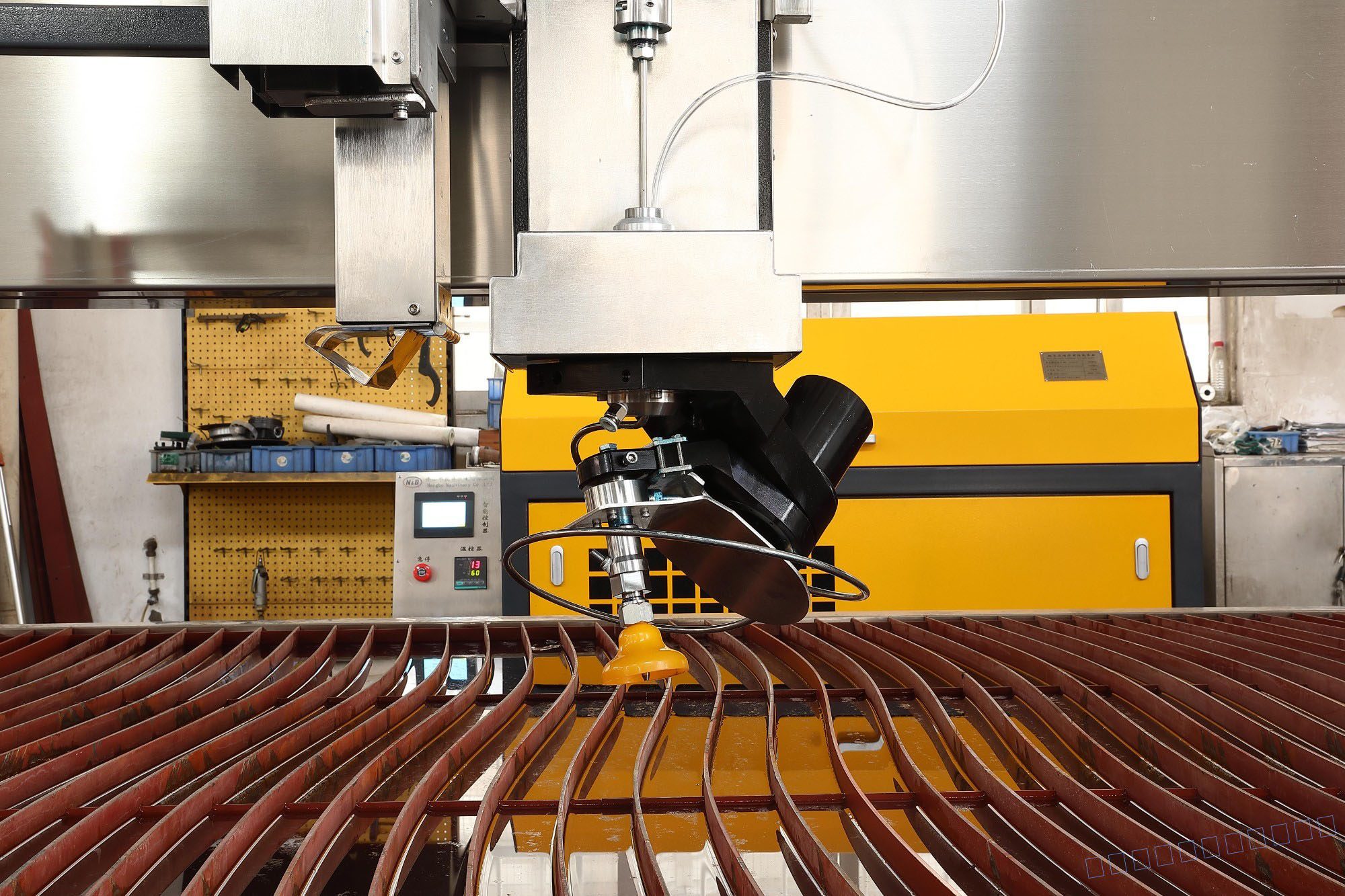 01 워터젯 겐트리 AC 5축